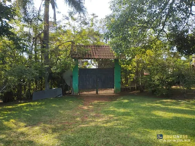 Chácara com 2000m² 3 quartos e 2 banheiros, à venda, no bairro Chácara Tropical (Caucaia do Alto) em Cotia