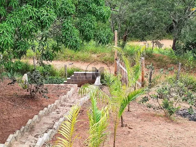Chácara com 1000m² 2 quartos e 1 banheiro, à venda, no bairro Nova Guará em Guaratinguetá