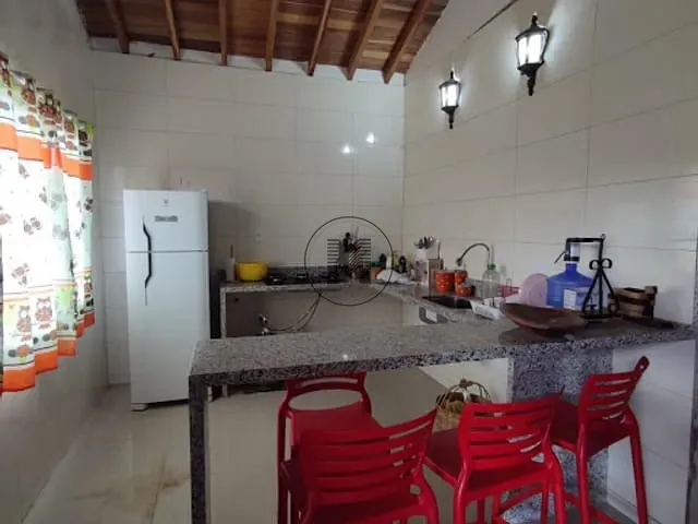 Chácara com 1000m² 2 quartos e 1 banheiro, à venda, no bairro Nova Guará em Guaratinguetá