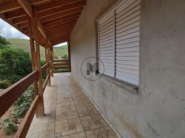 Chácara com 1000m² 2 quartos e 1 banheiro, à venda, no bairro Nova Guará em Guaratinguetá