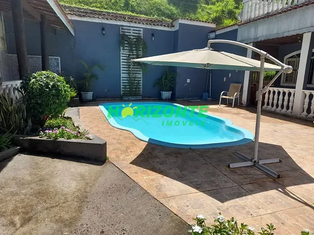 Chácara com 2500m² 3 quartos e 3 banheiros, à venda, no bairro Bom Sucesso em São José dos Campos
