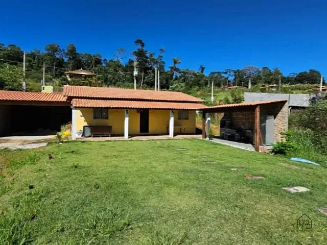 Chácara com 1000m² 2 quartos e 2 banheiros, à venda, no bairro Vargem do Salto em Ibiúna