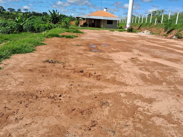 Foto do Chácara - Chácara à venda, casa de laje, 2 quartos, sala, banheiro, cozinha, lavanderia e 1 garagem coberta, em CAMPO ALEGRE, 13 KM de Votuporanga, Valentim Gentil, SP | Imobiliária Na House
