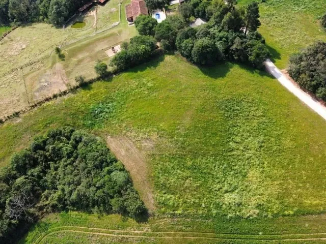 Sítio à venda, no bairro Ferraria em Campo Largo