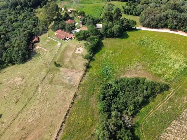 Sítio à venda, no bairro Ferraria em Campo Largo