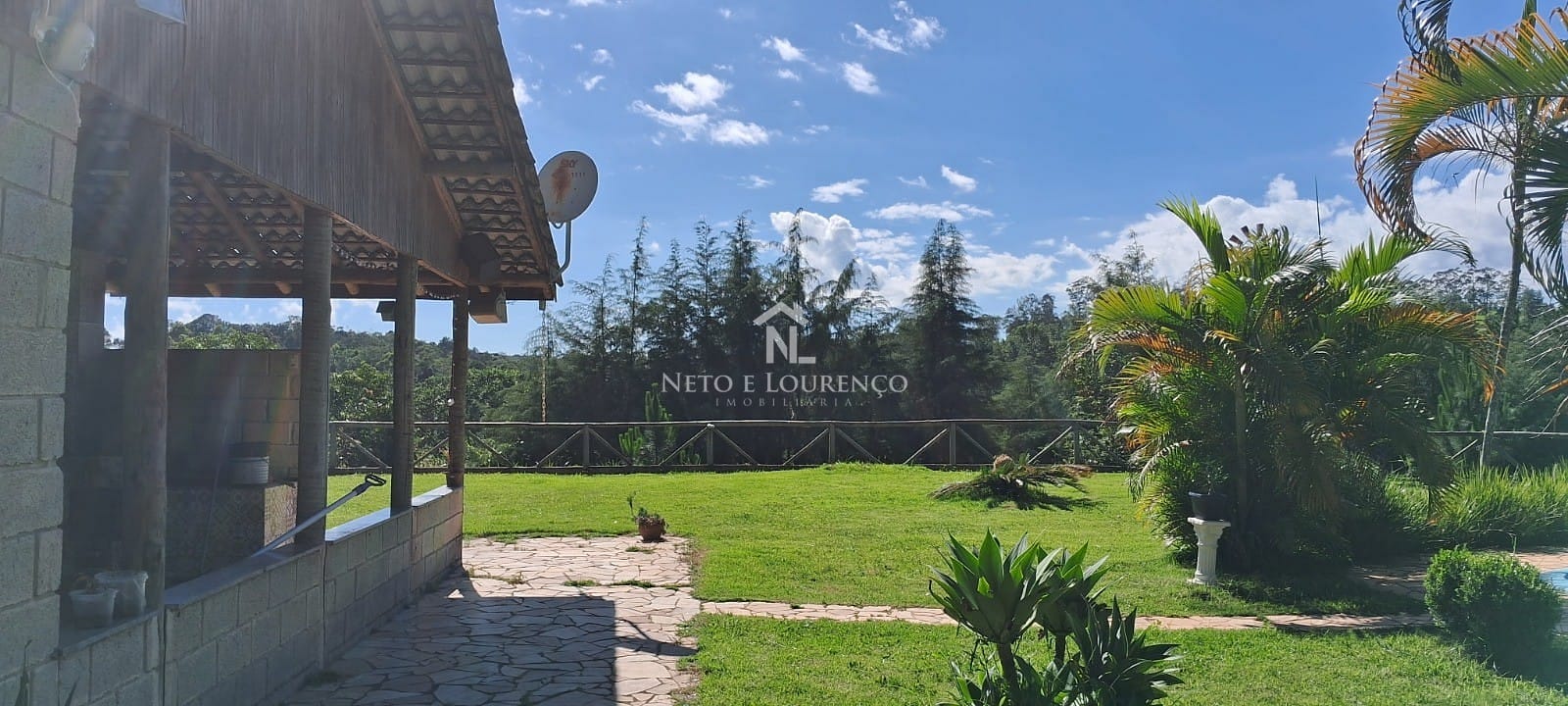Chácara à venda com 2 quartos, 140m² - Foto 13