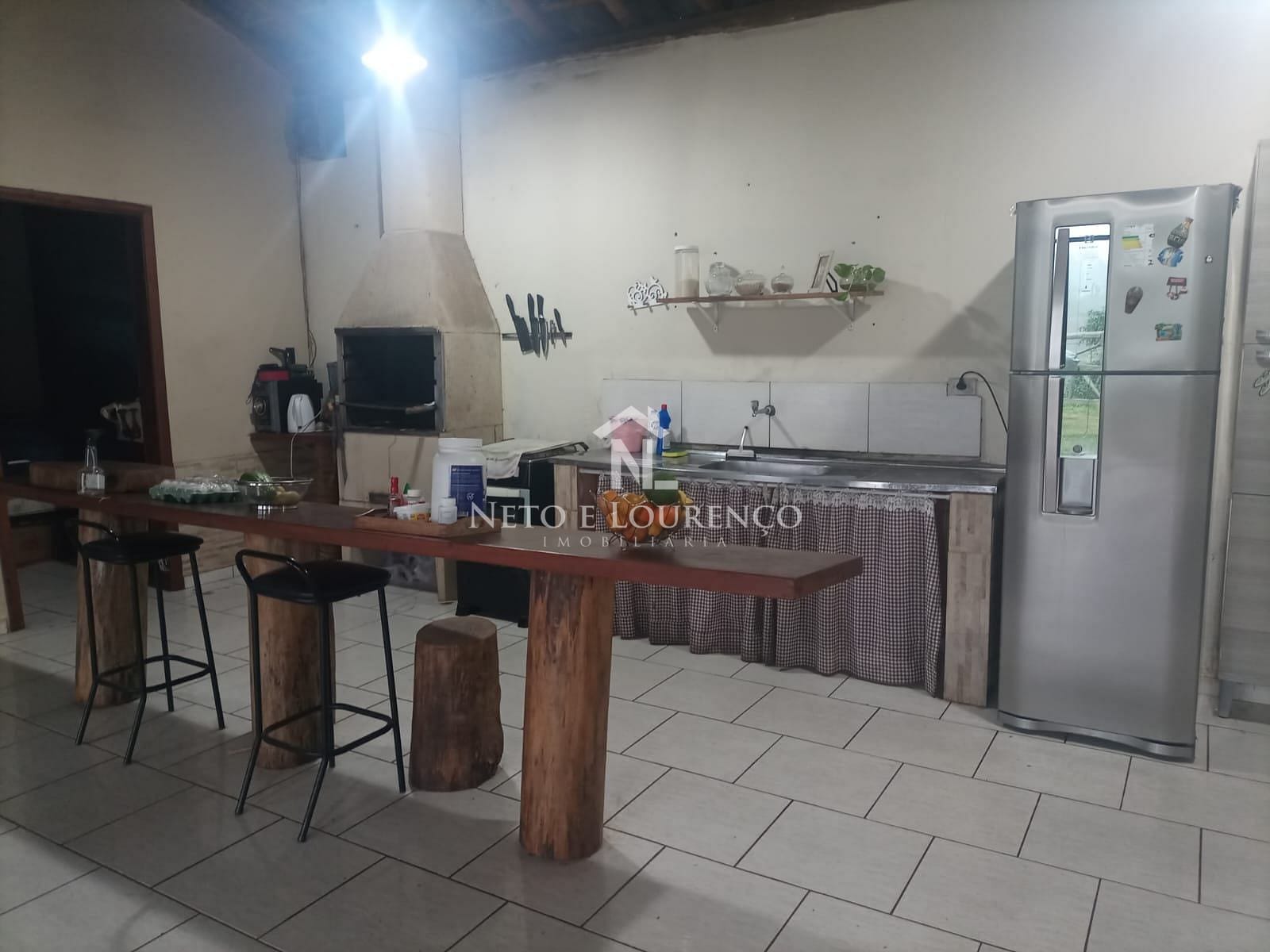 Chácara à venda com 2 quartos, 140m² - Foto 6