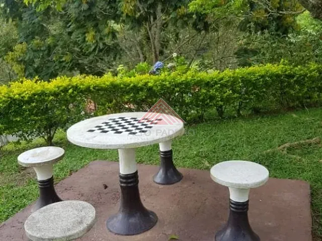 Chácara com 1000m² 3 quartos e 2 banheiros, à venda, no bairro Centro em Extrema