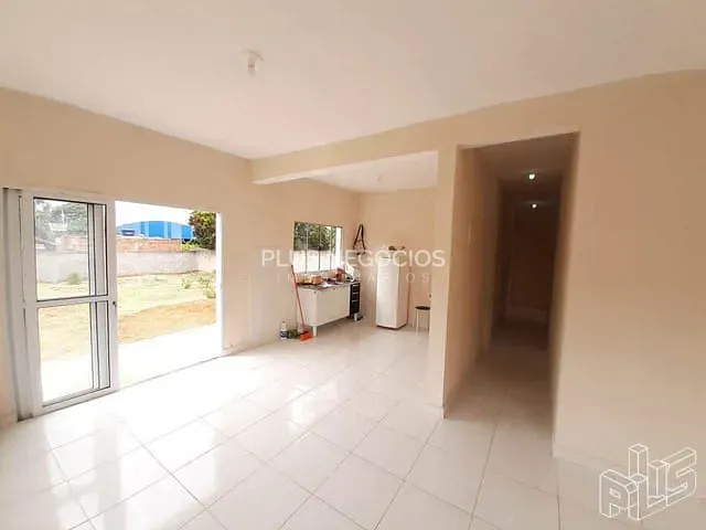 Chácara com 800m² 4 quartos e 2 banheiros, à venda, no bairro Recanto Ipanema do Meio em Araçoiaba da Serra