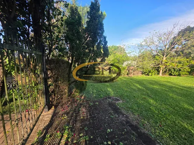 Chácara com 1492m², à venda, no bairro Estância Cabral em Cambé