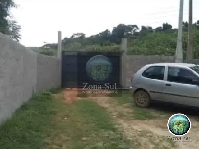 Chácara com 350m² 2 quartos e 1 banheiro, à venda, no bairro Paruru em Ibiúna