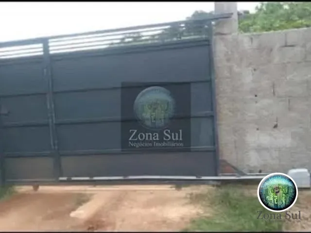 Chácara com 350m² 2 quartos e 1 banheiro, à venda, no bairro Paruru em Ibiúna