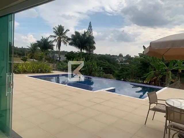 Chácara com 2600m² 4 quartos e 5 banheiros, à venda, no bairro Colinas do Mosteiro de Itaici em Indaiatuba