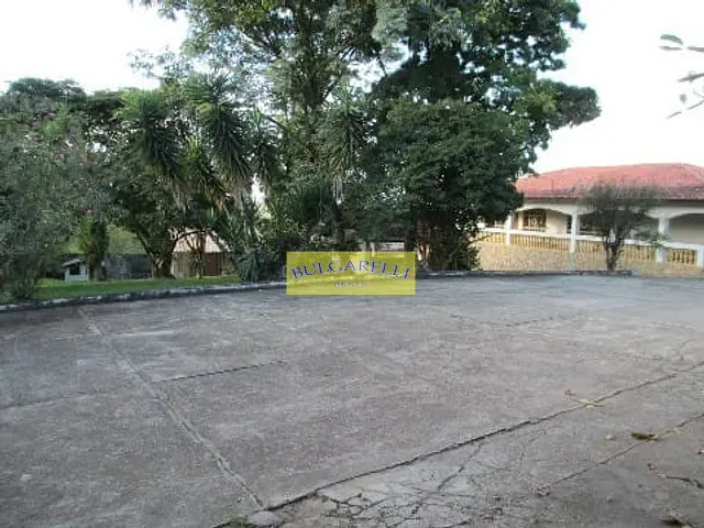 Chácara com 5280m² 3 quartos e 6 banheiros, à venda, no bairro Ivoturucaia em Jundiaí