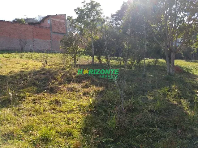 Chácara com 1803m², à venda, no bairro Chácaras Pousada do Vale em São José dos Campos