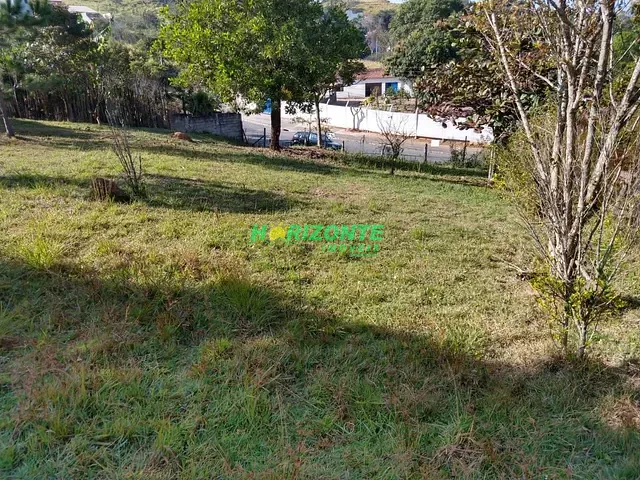 Chácara com 1803m², à venda, no bairro Chácaras Pousada do Vale em São José dos Campos
