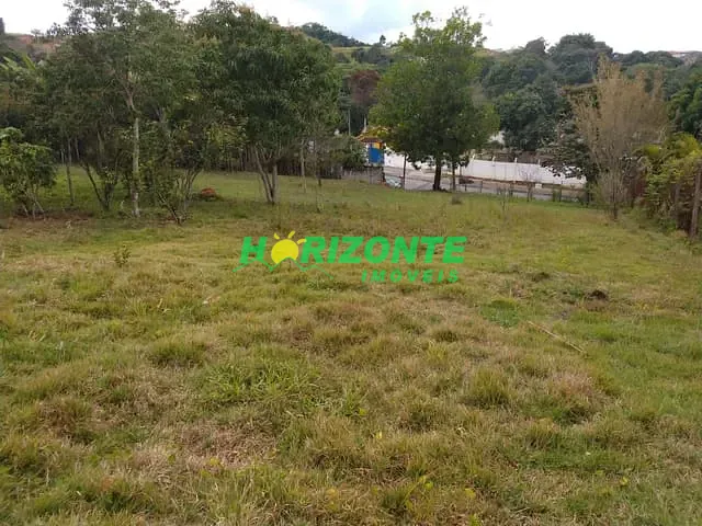 Chácara com 1803m², à venda, no bairro Chácaras Pousada do Vale em São José dos Campos