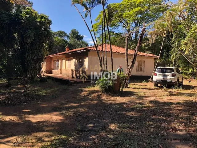 Chácara com 27000m² 3 quartos e 2 banheiros, à venda ou para alugar, no bairro Jardim Itália em Jundiaí