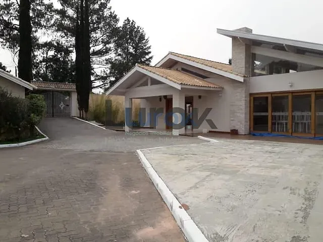 Chácara com 6000m² 3 quartos e 8 banheiros, à venda, no bairro Chácaras São Bento em Valinhos