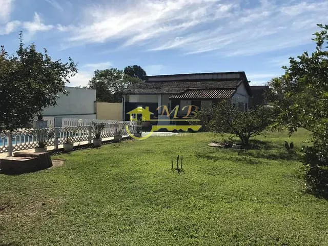 Chácara com 1122m² 2 quartos e 3 banheiros, à venda, no bairro Chácara Santa Letícia em Campinas