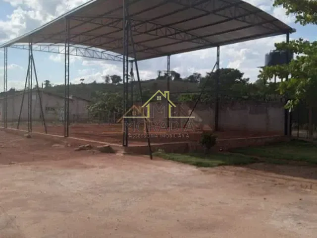 Chácara com 3300m² 2 quartos e 2 banheiros, à venda, no bairro Guaxupe em Guaxupé
