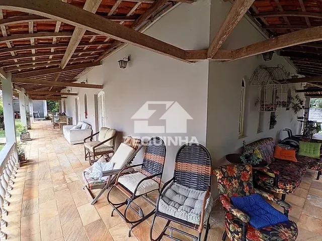 Chácara com 3200m² 4 quartos e 5 banheiros, à venda, no bairro Centro em Mairinque