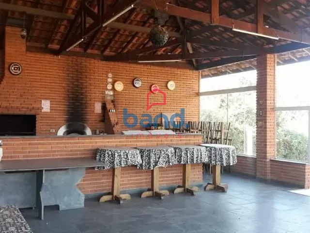 Chácara com 5000m² 3 quartos e 4 banheiros, à venda, no bairro Centro em Porto Feliz