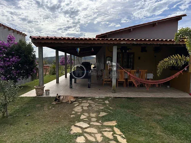 Chácara 3 quartos e 3 banheiros, à venda, no bairro Centro em Biritiba-Mirim