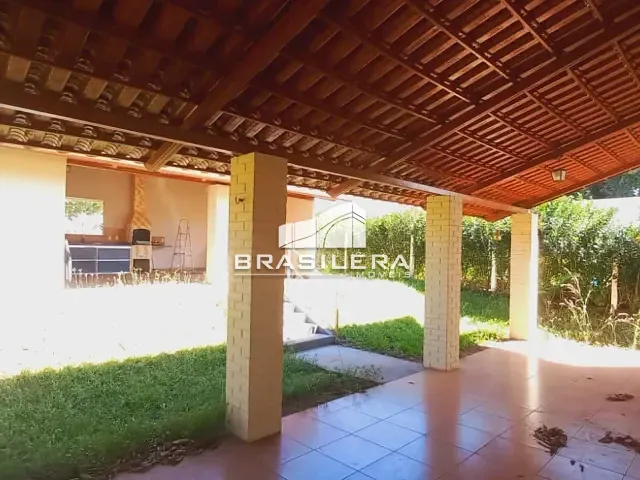 Chácara com 1540m² 3 quartos e 2 banheiros, à venda, no bairro Centro em Bela Vista de Goiás