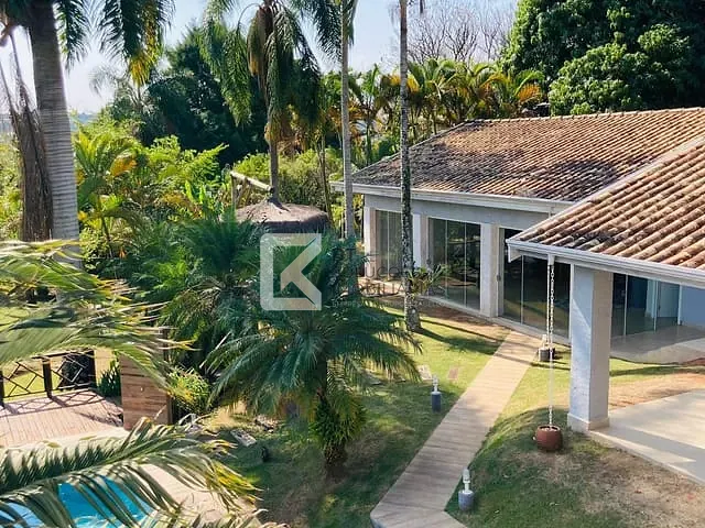 Chácara com 2000m² 5 quartos e 4 banheiros, à venda, no bairro Vale das Laranjeiras em Indaiatuba