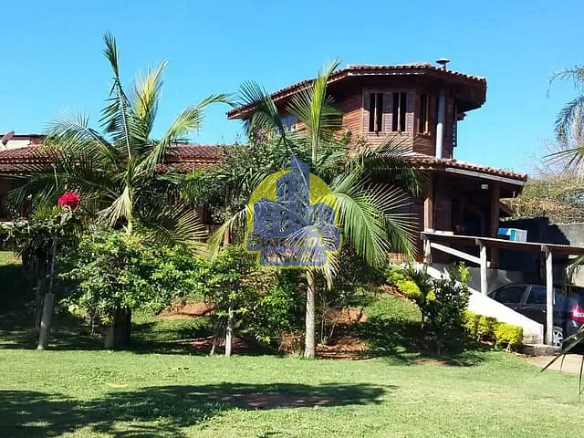 Chácara com 1600m² 2 quartos e 3 banheiros, à venda, no bairro Parque Santo Afonso em Vargem Grande Paulista