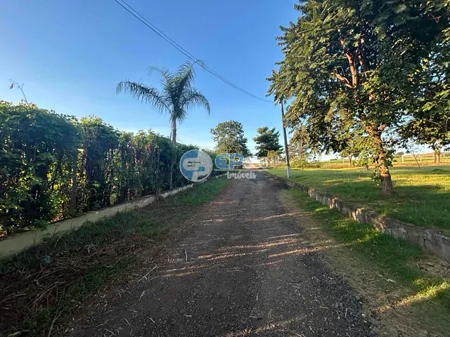 Chácara com 20000m² 4 quartos e 4 banheiros, à venda, no bairro Jardim Nobre em Rolândia