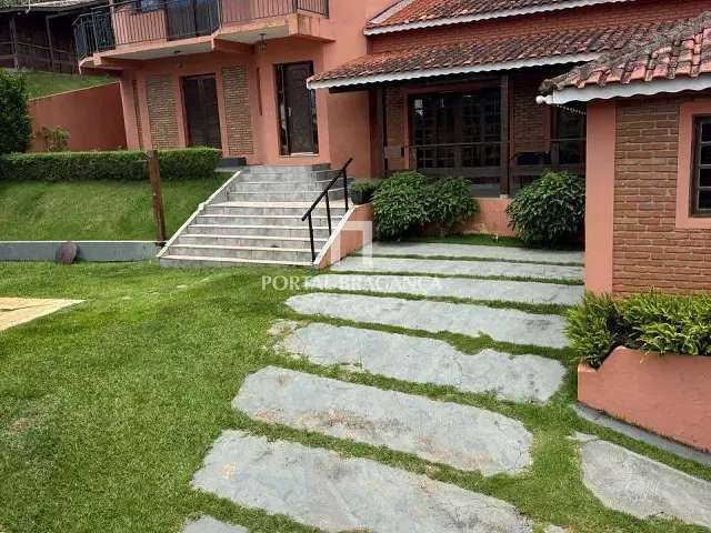 Chácara com 1200m² 4 quartos e 5 banheiros, à venda, no bairro Sete Pontes em Bragança Paulista