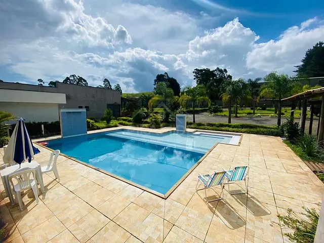 Chácara com 20000m² 6 quartos e 5 banheiros, à venda ou para alugar, no bairro Chácaras Poços de Caldas em Poços de Caldas