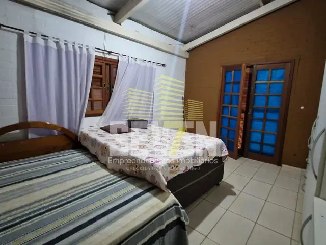 Chácara com 20000m² 4 quartos e 4 banheiros, à venda, no bairro Chácaras Bauruenses em Bauru