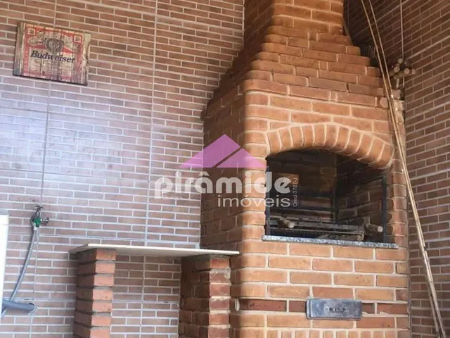 Chácara com 1300m² 3 quartos e 2 banheiros, à venda, no bairro Parque Alpina em Igaratá