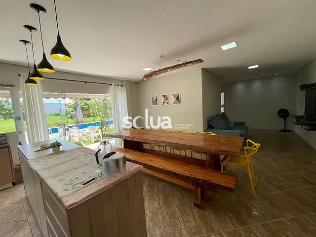 Chácara com 1000m² 3 quartos e 3 banheiros, à venda, no bairro Jardim Amanda I em Monte Mor