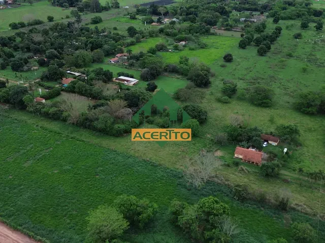 Chácara com 20397m² 2 quartos e 2 banheiros, à venda, no bairro Conjunto Habitacional Pedro Perri em Araçatuba