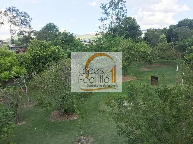 Chácara com 2451m² 3 quartos e 4 banheiros, à venda, no bairro Estância Santa Maria do Laranjal em Atibaia