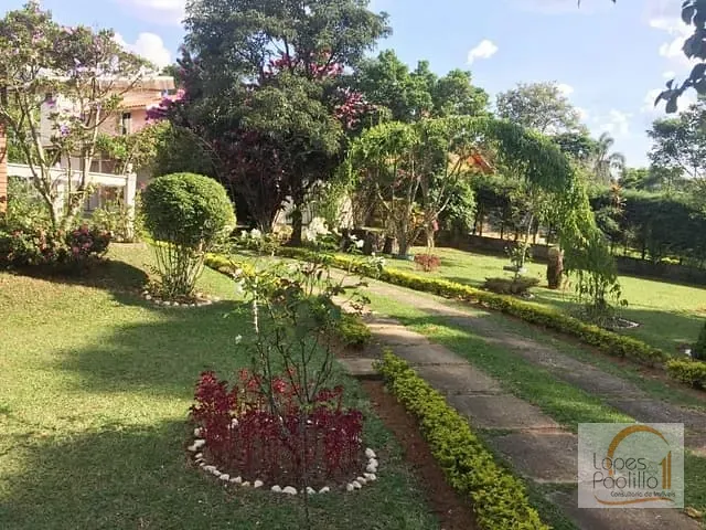 Chácara com 2451m² 3 quartos e 4 banheiros, à venda, no bairro Estância Santa Maria do Laranjal em Atibaia