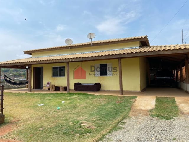 Chácara com 1000m², à venda, no bairro Barreiro em Taubaté
