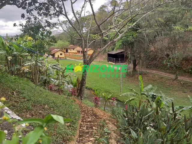 Chácara com 169400m², à venda, no bairro Nogueira em Guararema