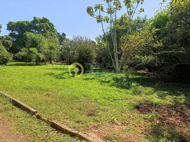 Chácara com 3274m² 4 quartos e 2 banheiros, à venda, no bairro Lindóia em Londrina