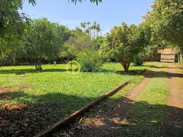 Chácara com 3274m² 4 quartos e 2 banheiros, à venda, no bairro Lindóia em Londrina