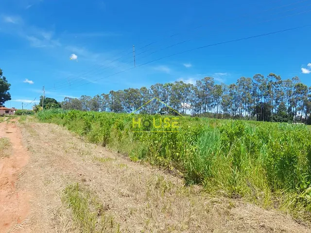 Chácara 3 quartos e 2 banheiros, à venda, no bairro Área Rural de Parisi em Parisi