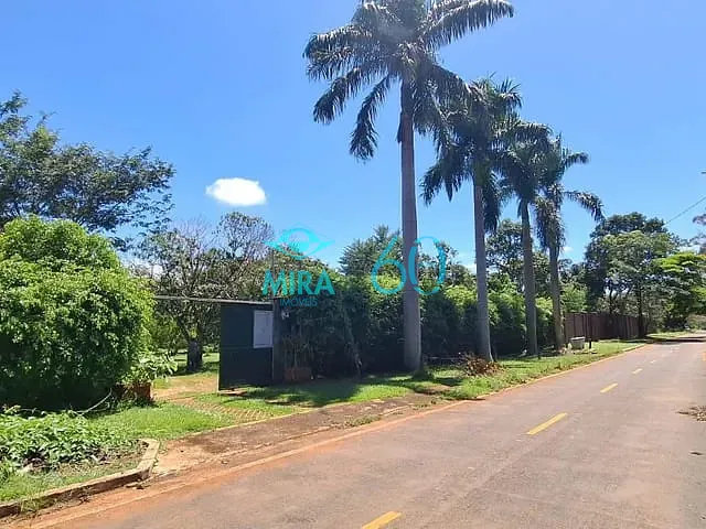 Chácara com 11500m² 3 quartos e 3 banheiros, à venda, no bairro Estância Vargem Bonita em Senador Canedo