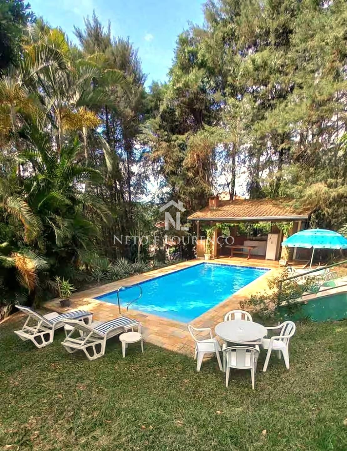 Chácara, 6 quartos, 3000 m² - Foto 1