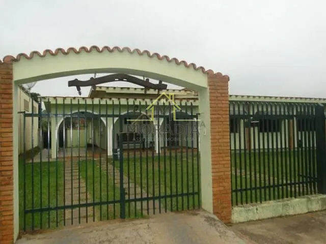 Chácara com 3300m² 3 quartos e 2 banheiros, à venda, no bairro Centro em Guaranésia