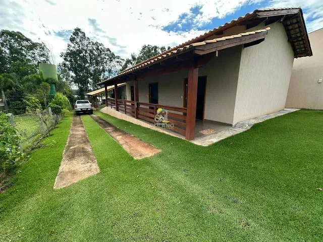 Chácara com 1032m² 3 quartos e 4 banheiros, à venda, no bairro Centro em Abadiânia