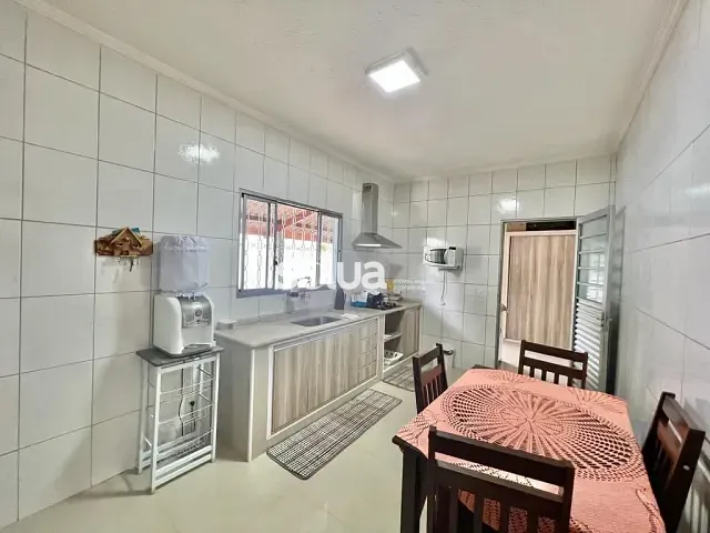 Chácara com 1043m² 4 quartos e 4 banheiros, à venda, no bairro Chácara San Martin (Nova Veneza) em Sumaré